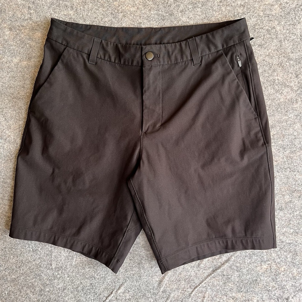 Lululemon Commission Short Men's 32 Black‎ Classic 9" Chino LM7AA0S Golf Casual